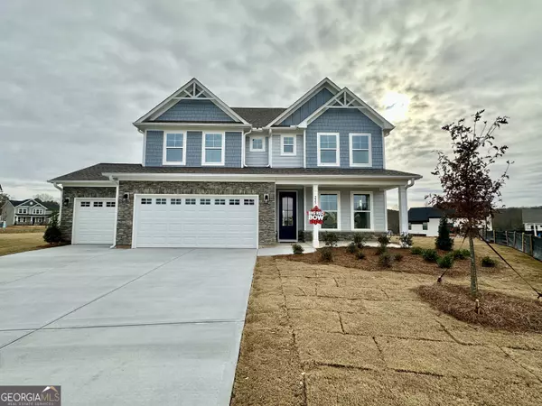 225 Coffee LN, Hoschton, GA 30548