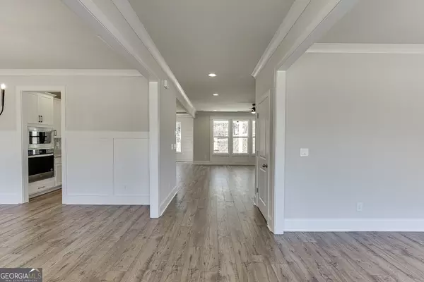 Bishop, GA 30621,1041 Riverhill DR