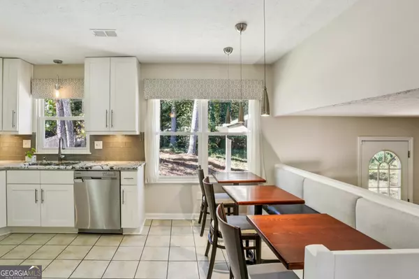 Roswell, GA 30076,680 Barrington Way