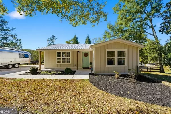 4706 Waters RD, Woodstock, GA 30188