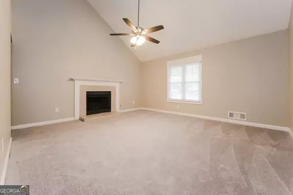 Stone Mountain, GA 30083,998 Autumn Crest CT