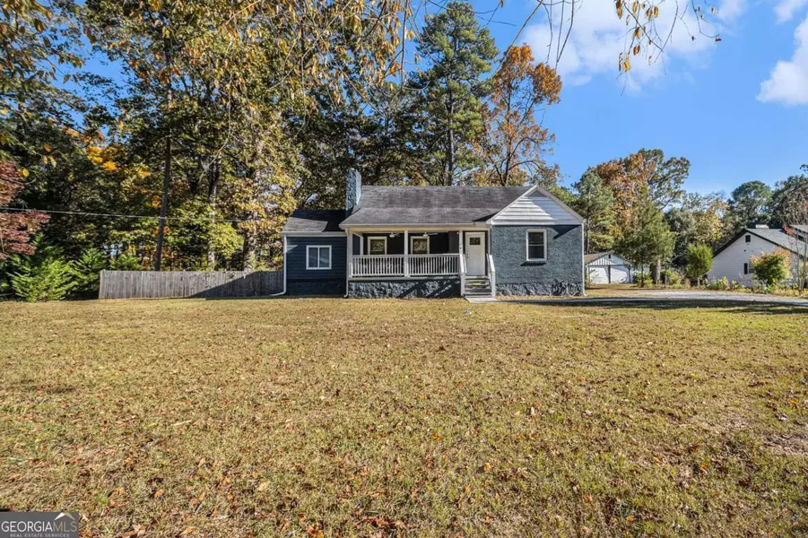 1516 Young RD, Lithonia, GA 30058