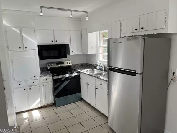 Ellenwood, GA 30294,2581 Oak CIR