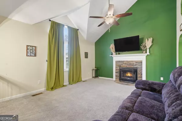 Cartersville, GA 30121,29 Camelot DR