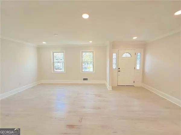 Marietta, GA 30067,663 Foxcroft CIR SE