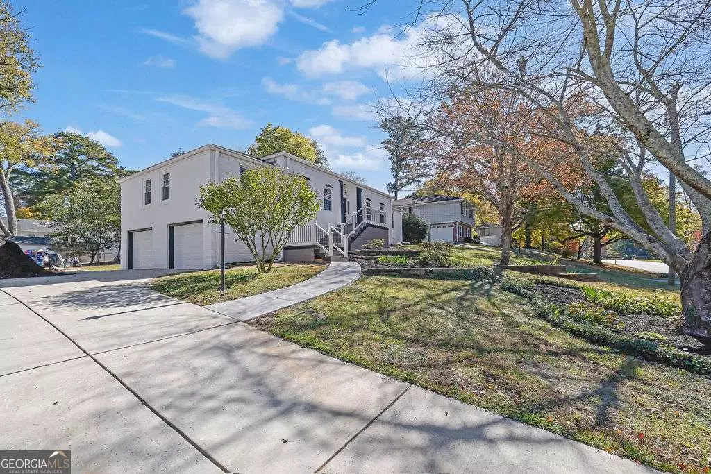 Marietta, GA 30067,663 Foxcroft CIR SE