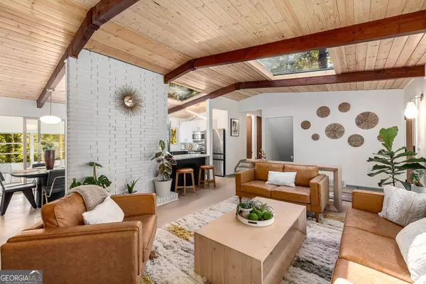 Atlanta, GA 30340,3727 Summitridge DR