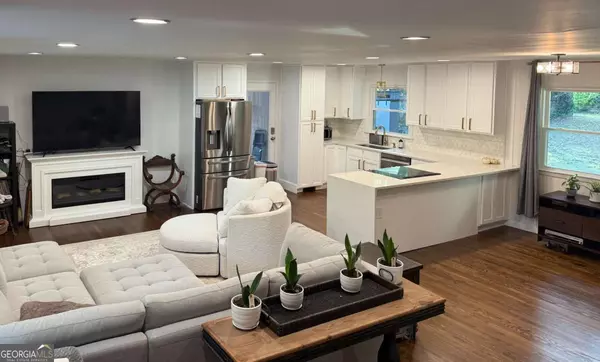 Atlanta, GA 30328,310 Brook DR