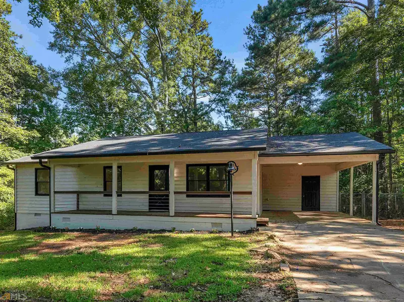 1999 Hampton Locust Grove RD, Locust Grove, GA 30248