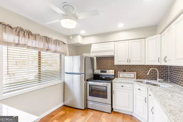 Lawrenceville, GA 30044,1000 COUNTRY CT