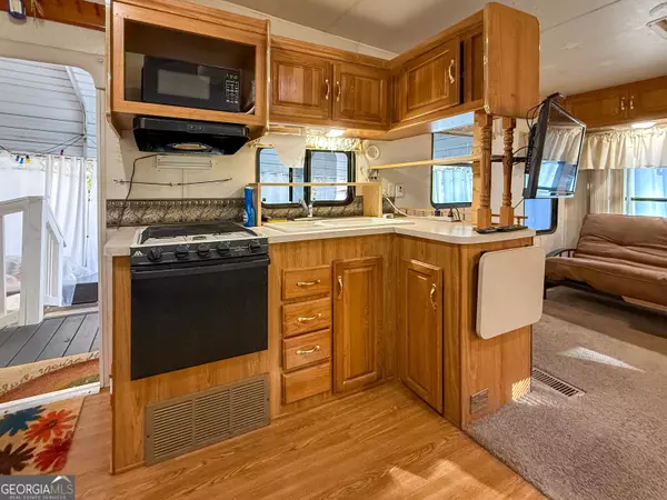 Cleveland, GA 30528,159 Canyon PASS