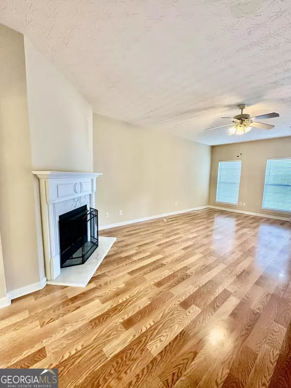 Suwanee, GA 30024,658 Kenridge DR