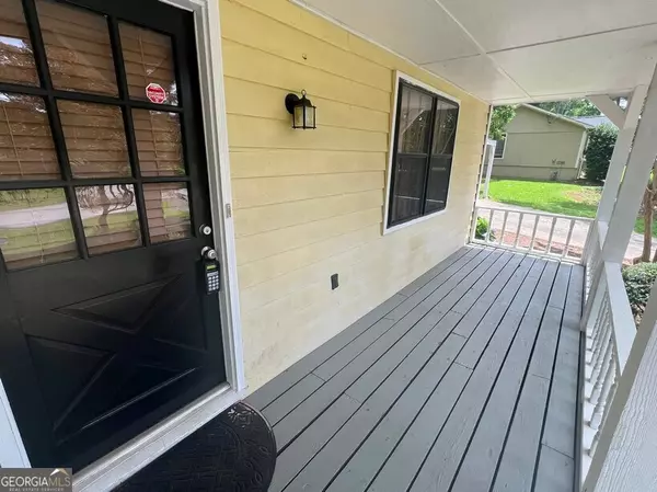 Conyers, GA 30094,916 Curry CIR