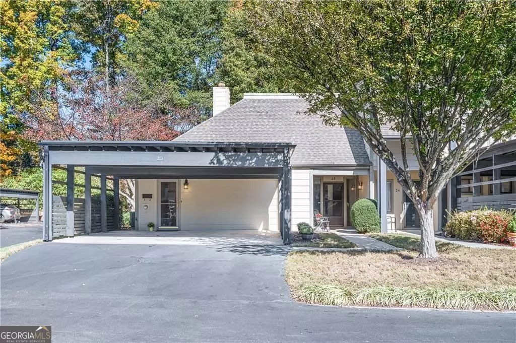 Atlanta, GA 30328,25 Forrest PL