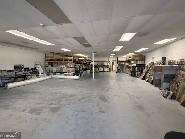 Milledgeville, GA 31061,1590 N Columbia ST