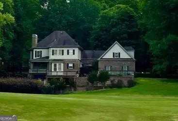 3 Club DR, Newnan, GA 30263