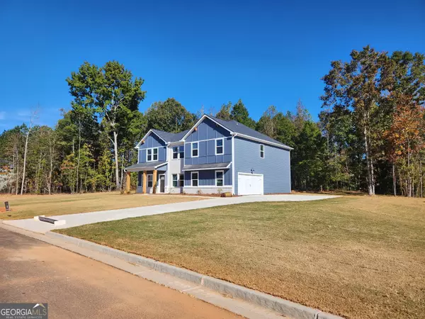 Jackson, GA 30233,133 Post Oak DR #208