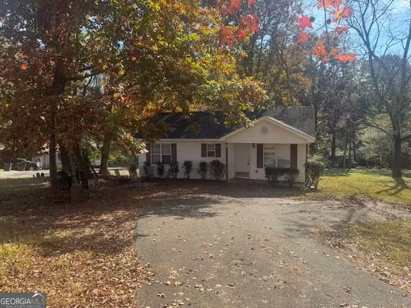 5025 Chris RD, Cumming, GA 30041