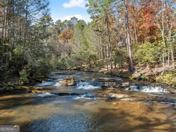 Cleveland, GA 30528,893 Hooper RD