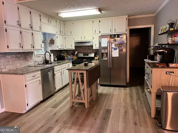 Fairburn, GA 30213,130 Shaw DR