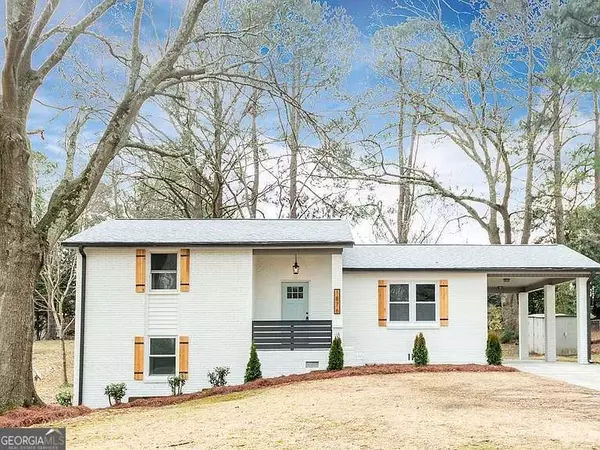 1876 Balmoral RD SE, Smyrna, GA 30080