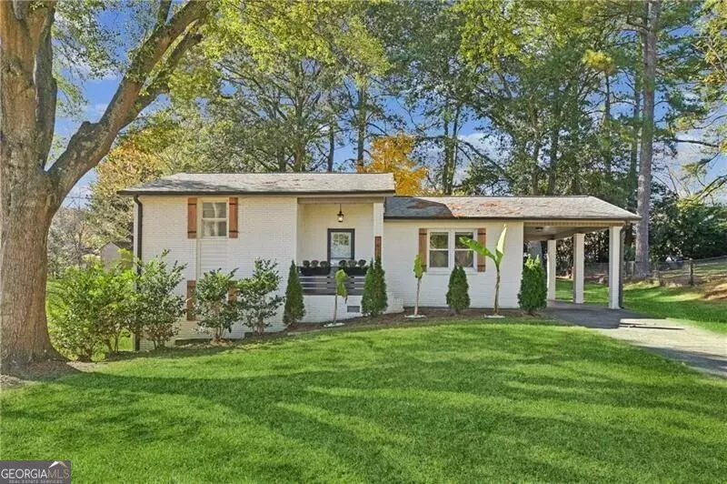 1876 Balmoral RD SE, Smyrna, GA 30080