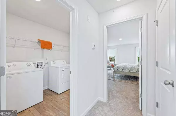 Flowery Branch, GA 30542,5165 Sidney Square DR