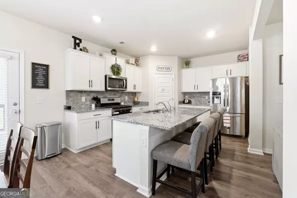 Newnan, GA 30265,100 Silver Birch PASS