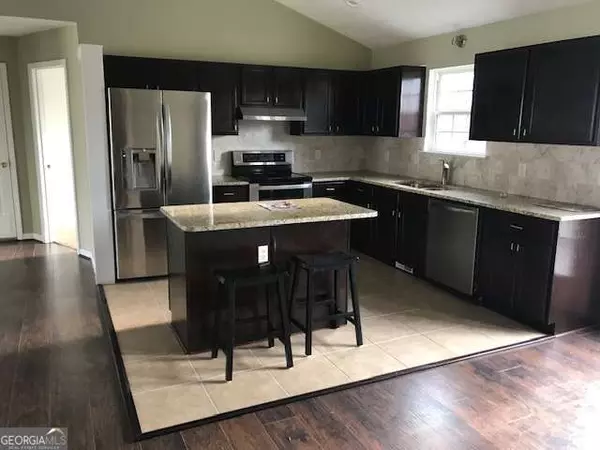 Flowery Branch, GA 30542,4086 Parks RD