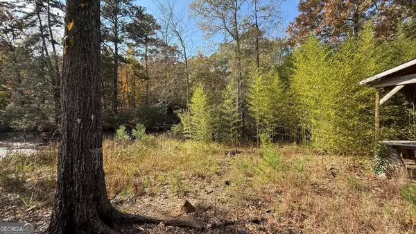 618 S Steel Bridge RD, Eatonton, GA 31024