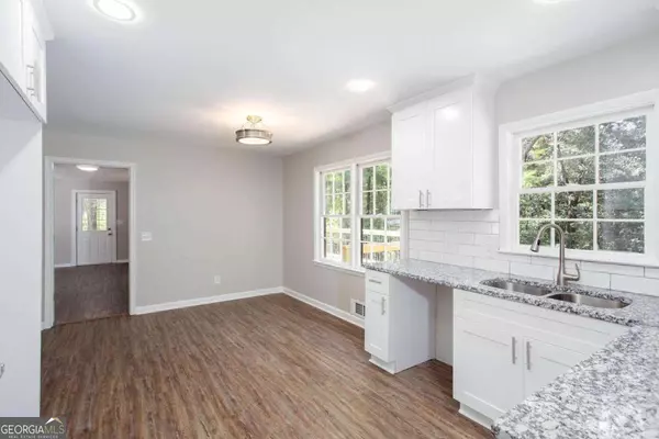 Canton, GA 30115,2099 Scott RD