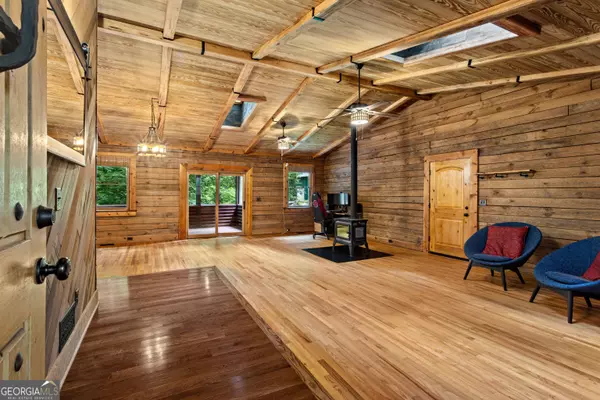 Acworth, GA 30102,3332 Hunt RD