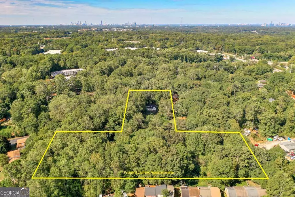 Clarkston, GA 30021,819 Northern AVE