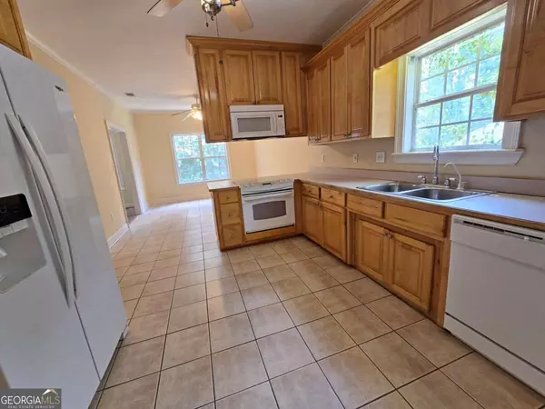 Valdosta, GA 31602,2411 Riverside DR