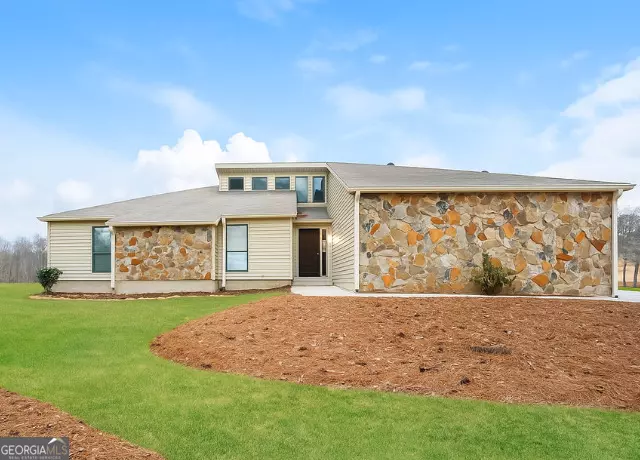 145 Whitney WAY, Fayetteville, GA 30214