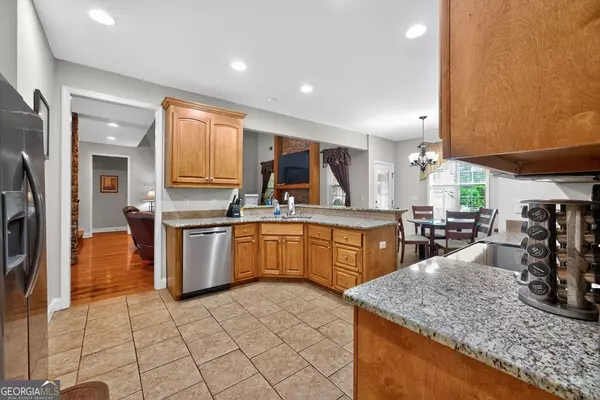 Conyers, GA 30094,6460 Bellevue DR SW