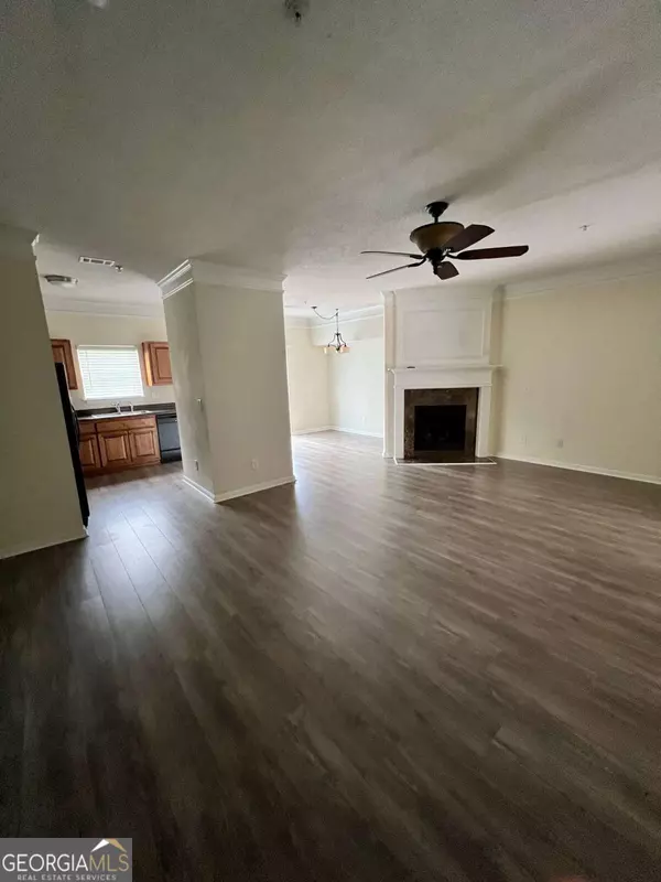 Woodstock, GA 30188,220 Magnolia Leaf DR