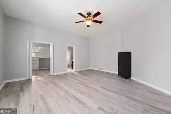 Roswell, GA 30075,880 Melody LN #A