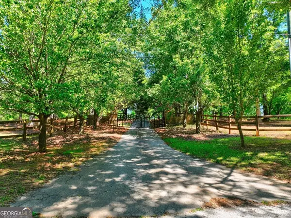 Locust Grove, GA 30248,228 Indian Creek RD