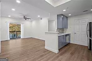 Atlanta, GA 30309,1075 Peachtree WALK NE #A208