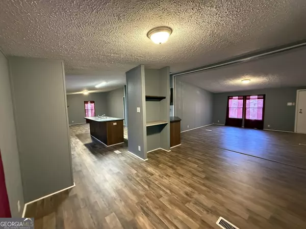 Macon, GA 31217,290 Forestwood DR