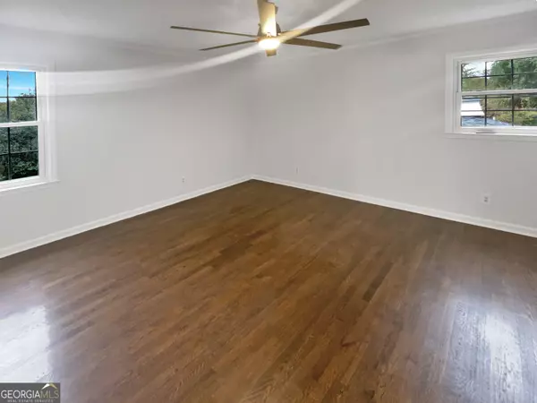 Atlanta, GA 30360,2824 Fontainebleau DR