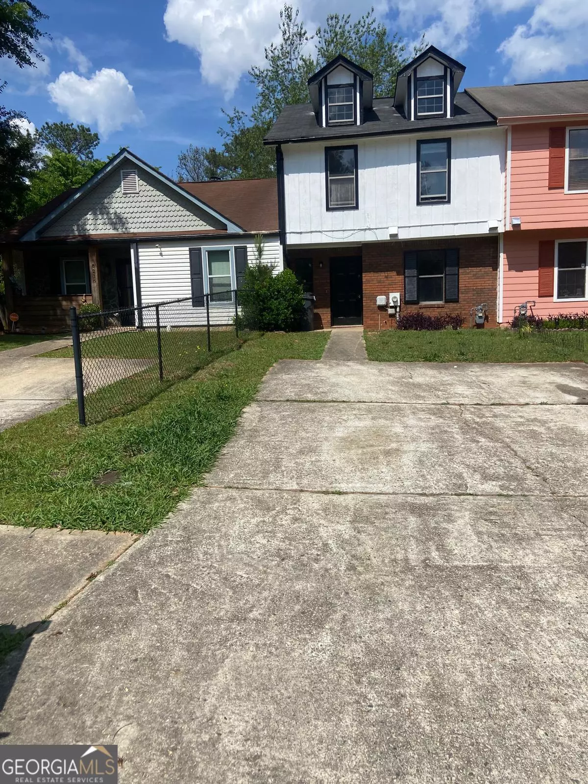 Riverdale, GA 30274,8238 Canyon Forge DR