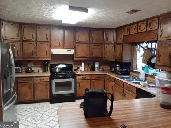 Stockbridge, GA 30281,125 Bob White DR