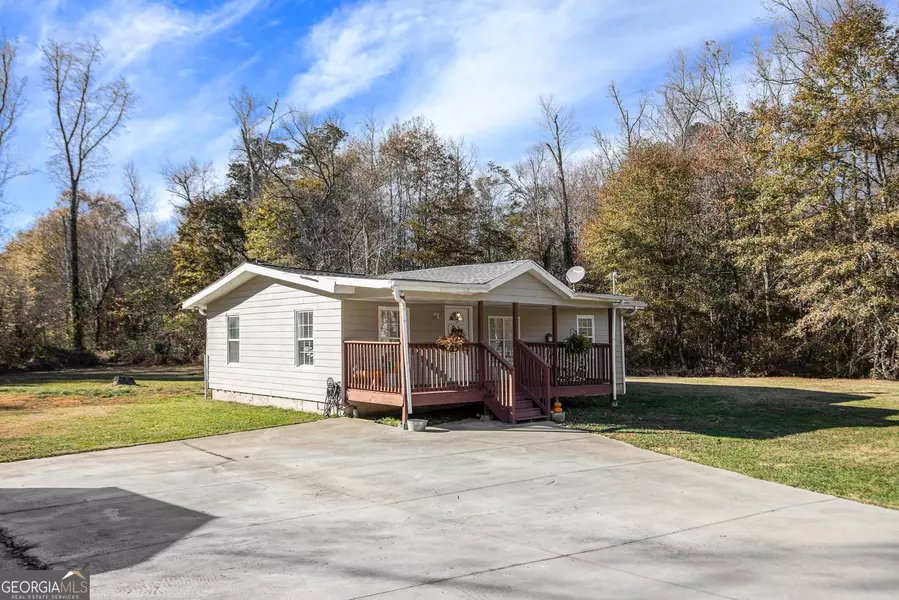 802 Folds RD, Carrollton, GA 30116