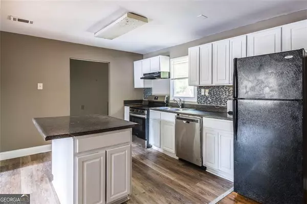 Atlanta, GA 30318,2833 CARDO DR