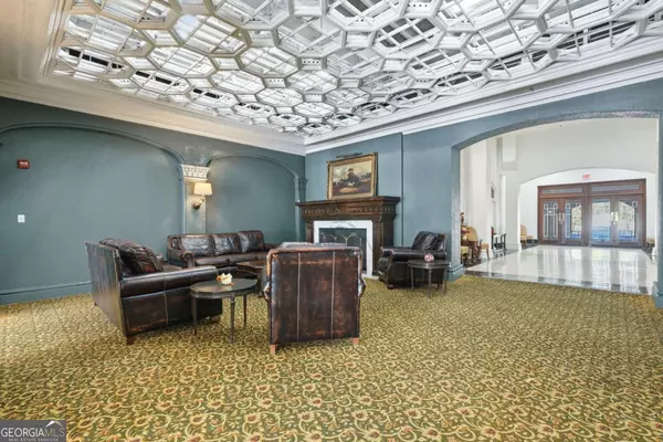 Savannah, GA 31410,700 Wilmington Island RD #201