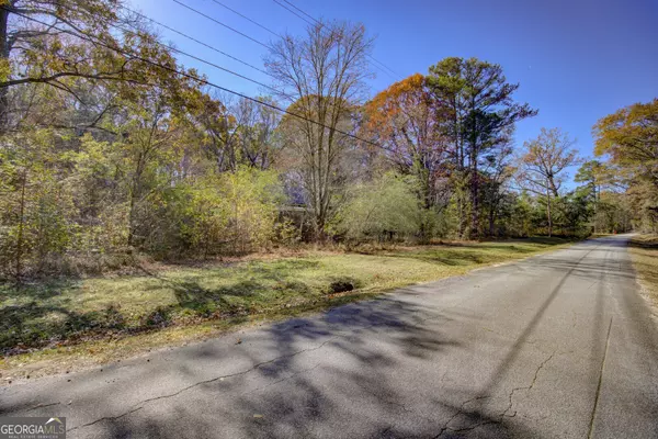 Oxford, GA 30054,0 W Richardson