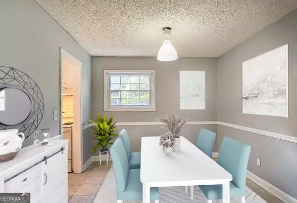 Atlanta, GA 30327,77 De Arc PL NW