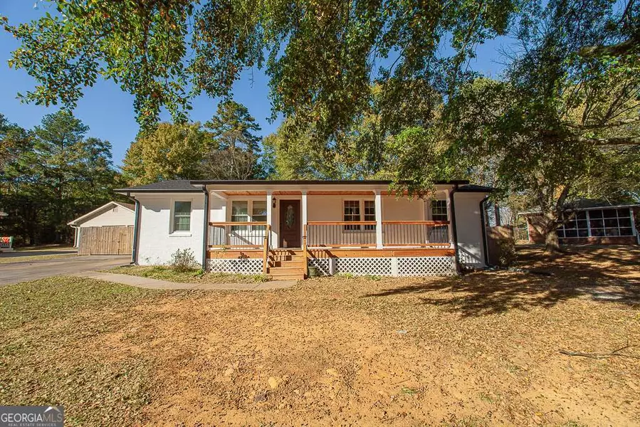 13 Shadow LN, Cartersville, GA 30120